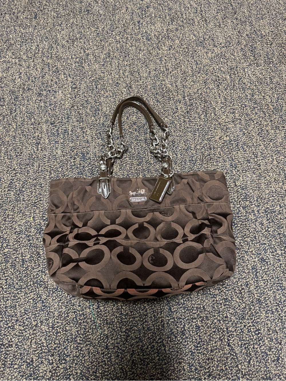 Coach
COACH/ signature shoulder bag - Picture 9 of 12